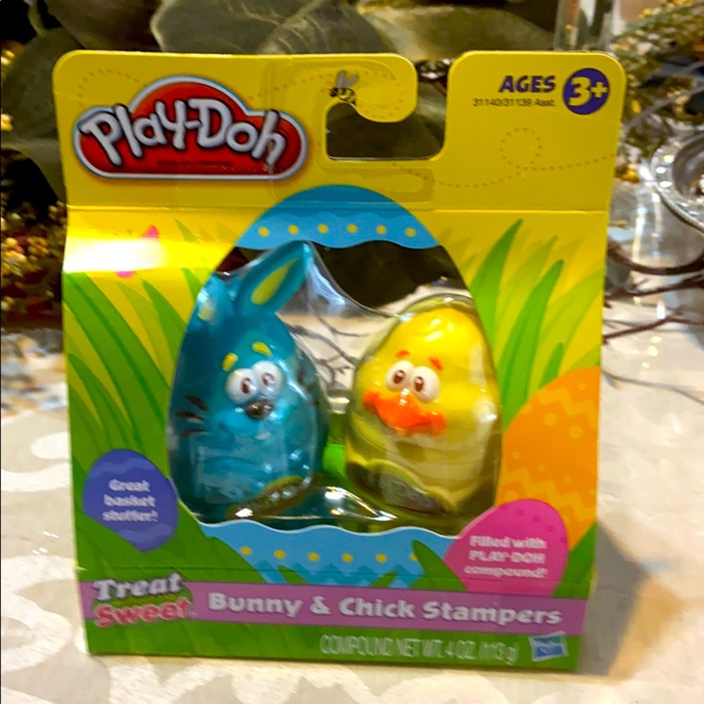 Playdoh Bunny n’ Chick Stampers